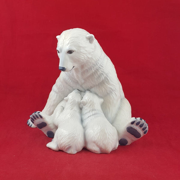 Royal Copenhagen Allan Therkel  Polar Bear with Cubs Motherly Love 087 - 7544RCH