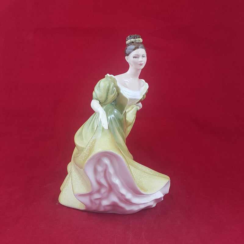 Royal Doulton Figurine HN2329 - Lynne - 6727 RD