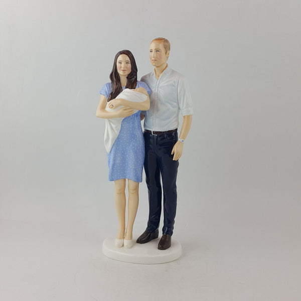 Royal Doulton Figurine HN5716 Prince George With CoA -  RD 8673