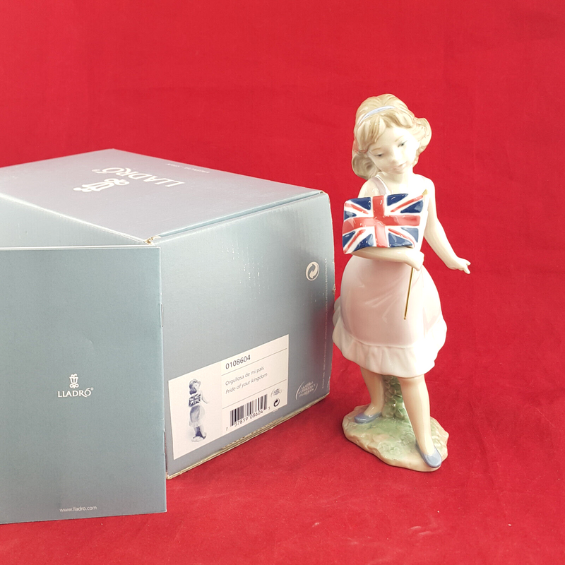 Lladro - Pride Of Your Kingdom 8604 (Boxed) - L/N 2102