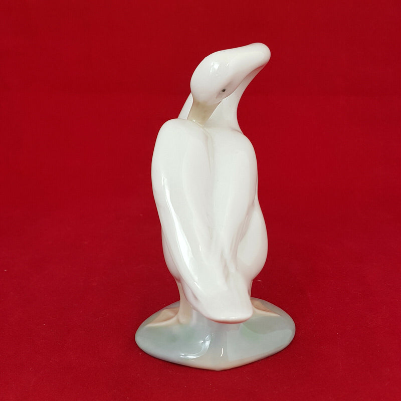 Lladro 4553 Little Duck Preening Figurine - 0153 L/N