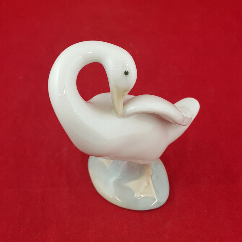 Lladro - Little Duck 4553 - L/N 1037