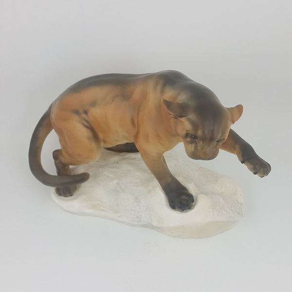 Beswick - Puma on Rock 1702 - 573 BSK