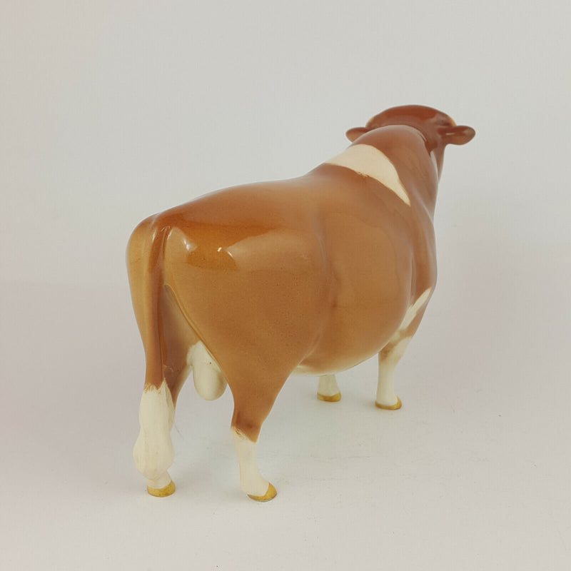 Beswick - Guernsey Bull CH. Sabrina's Sir Richmond 14th 1451 - 394 BSK