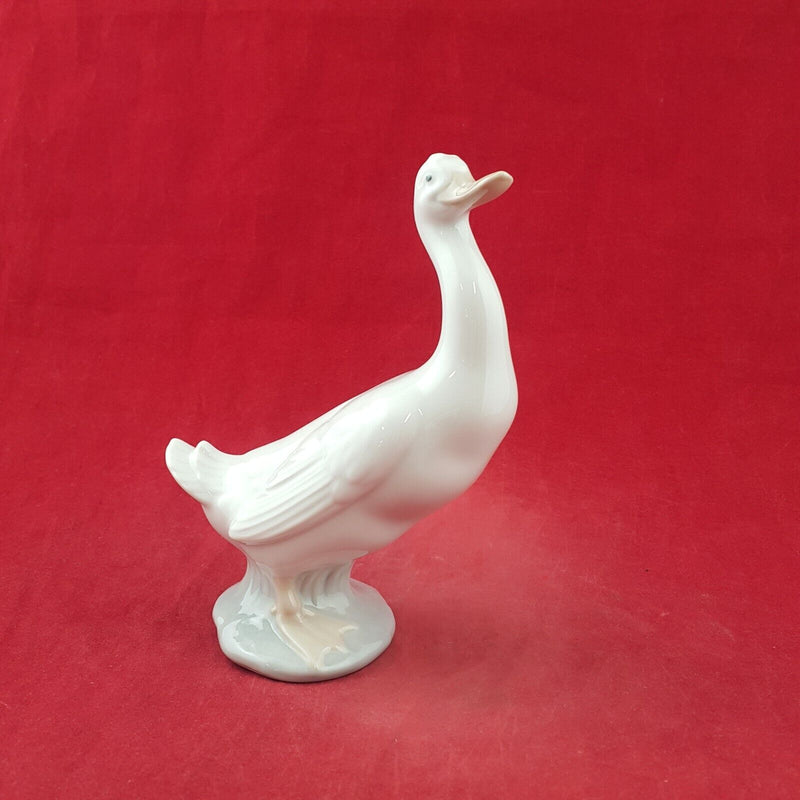 Lladro Nao Little Duck 0245 - 8574 L/N