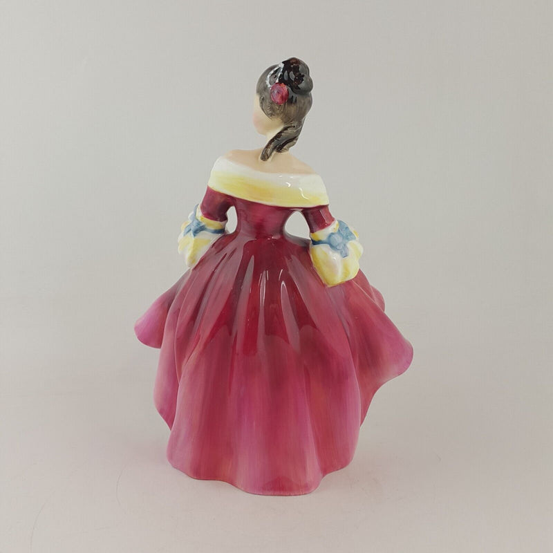 Royal Doulton Figurine HN2229 - Southern Belle -  RD 6938