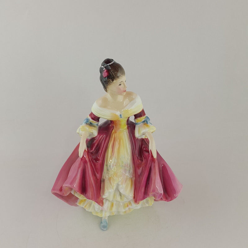 Royal Doulton Figurine HN2229 - Southern Belle -  RD 6938