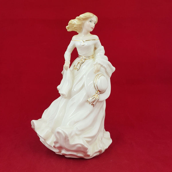 Royal Doulton Figurine HN3724 - Summer Breeze -  RD 6146