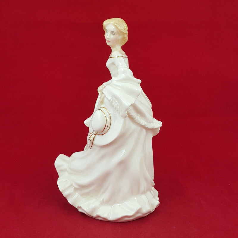 Royal Doulton Figurine HN3724 - Summer Breeze -  RD 6146