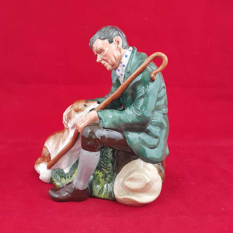 Royal Doulton Figurine HN2325 Master -  RD 5115