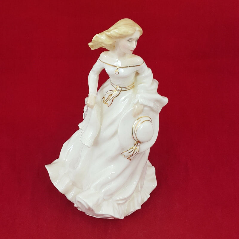 Royal Doulton Figurine HN3724 - Summer Breeze -  RD 6146