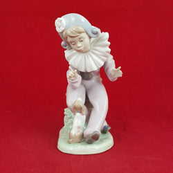 Lladro Nao 1099 - Listen to Me - Harlequin And Puppy - (Chipped) 6280 L/N