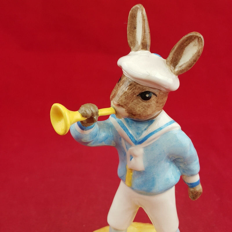 Royal Doulton Bunnykins DB239 - Little Boy Blue (Restored) - 6451 RD