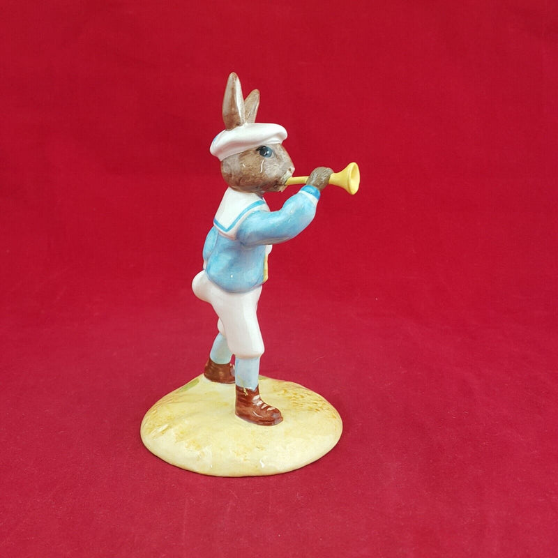 Royal Doulton Bunnykins DB239 - Little Boy Blue (Restored) - 6451 RD