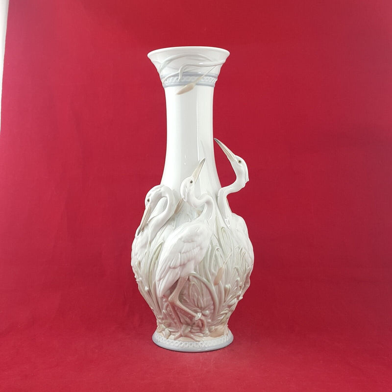 Lladro Herons' Realm Vase 01006881 / 6881 (Restored) - 7583 L/N