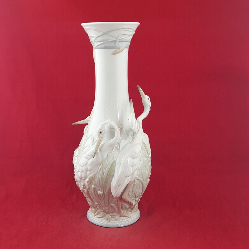 Lladro Herons' Realm Vase 01006881 / 6881 (Restored) - 7583 L/N