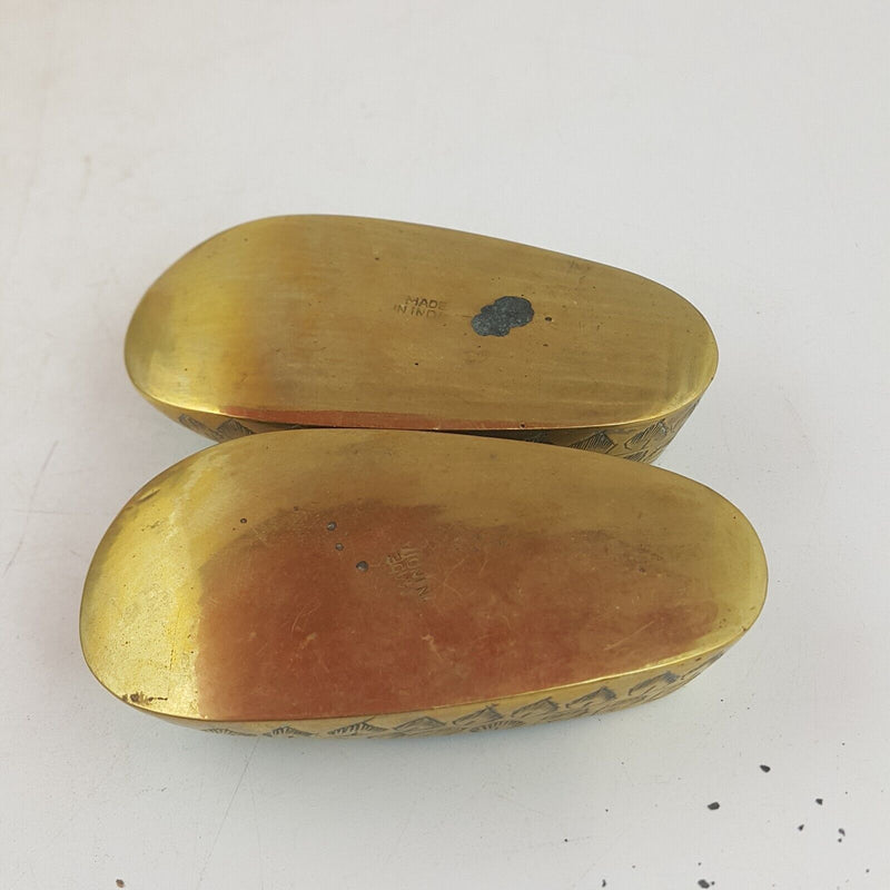 Pair Of Vintage Miniature Brass Shoes Ashtrays - 105TF