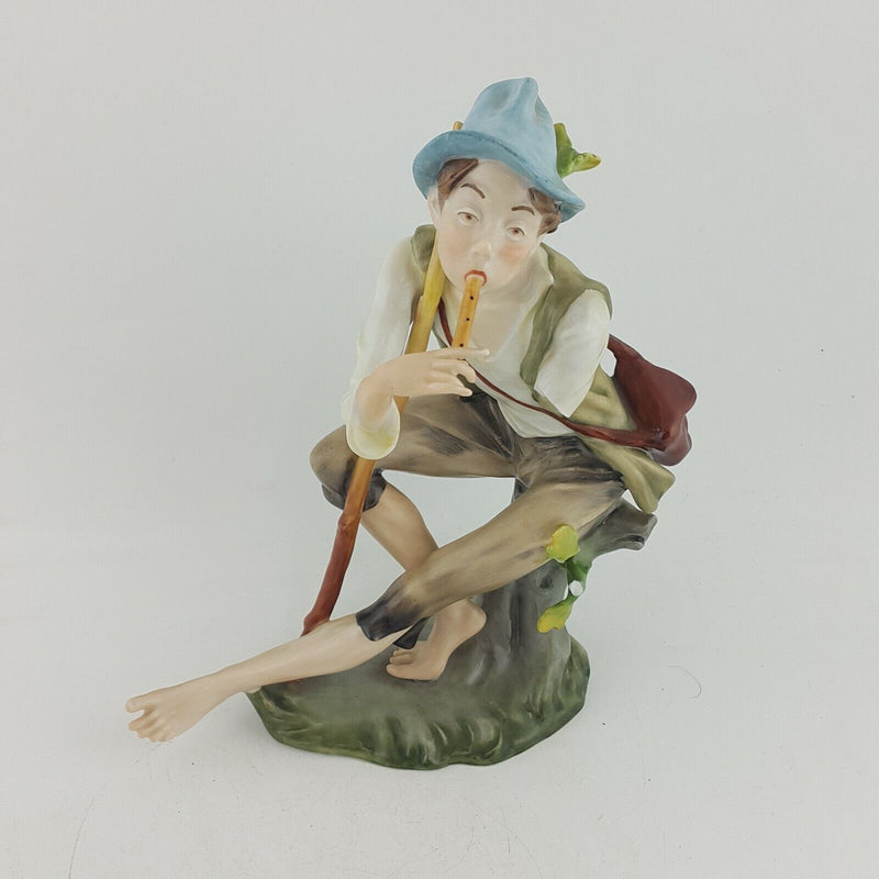 Kaiser Porcelain - Flute Player Alka Kunst Bavaria 364 (damaged) - NA 5970