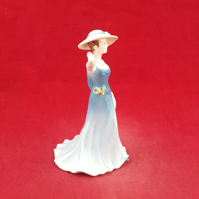 Coalport Figurine Debutante Rosalind - CP 8149