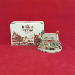 Lilliput Lane Mrs Pinkerton's Post office With Box -  OA 6079