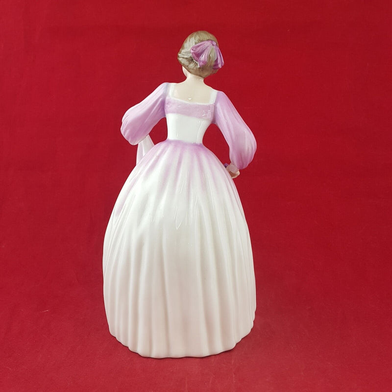 Royal Doulton Figurine HN3420 - Ashley - 7607 RD