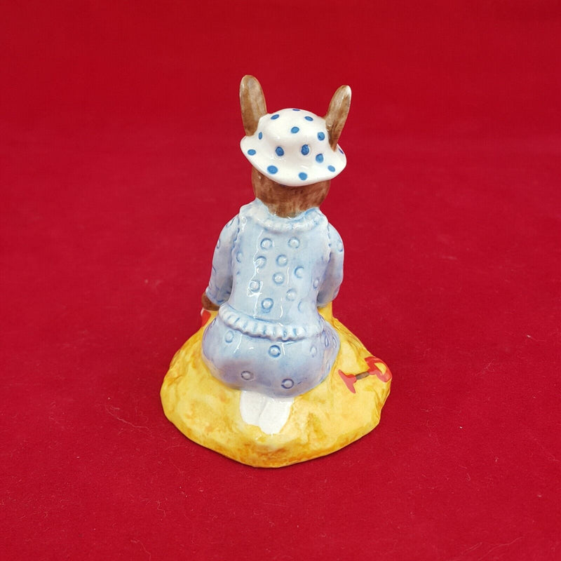 Royal Doulton Bunnykins DB177 Seaside  With CoA - RD 5133