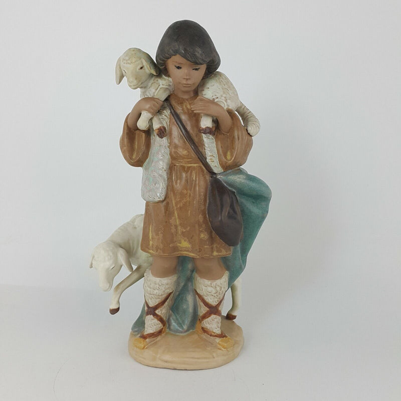 Shepherd Boy with Sheep 2284 Gres Lladro  -  L/N 5704