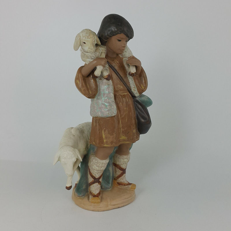 Shepherd Boy with Sheep 2284 Gres Lladro  -  L/N 5704