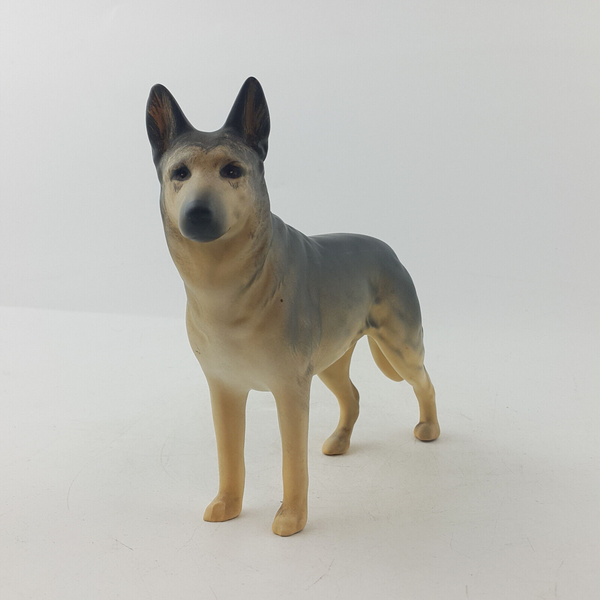 Beswick Dog - Alsatian - Ulrica Of Brittas 969 (Matte) - BSK 3211