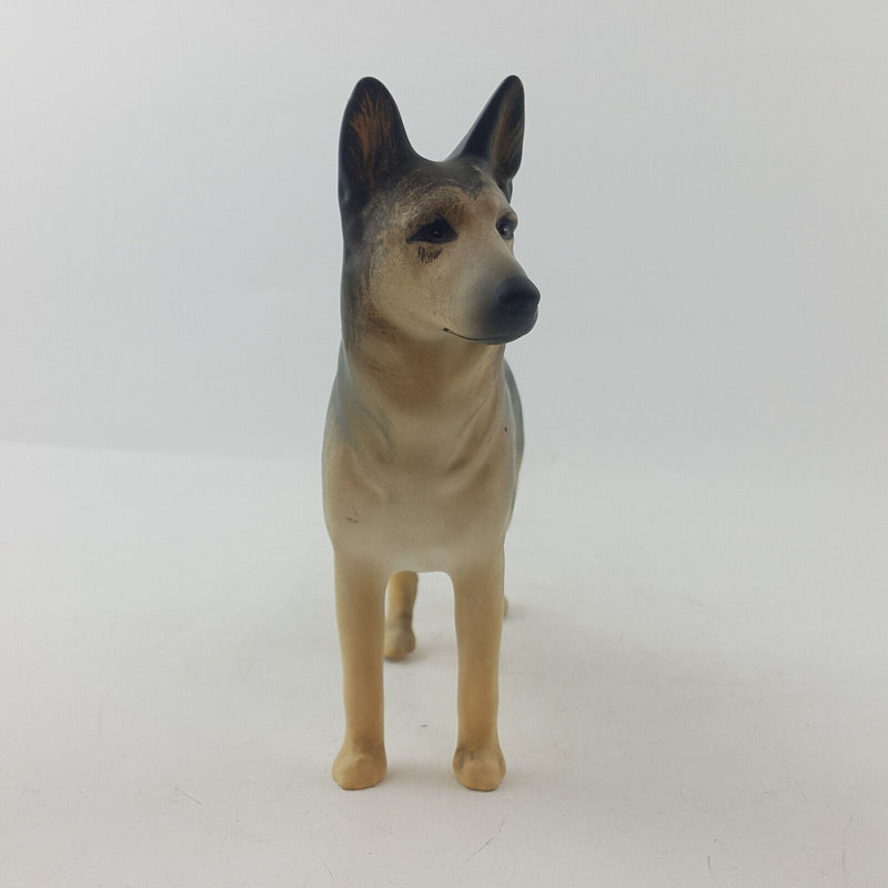 Beswick Dog - Alsatian - Ulrica Of Brittas 969 (Matte) - BSK 3211