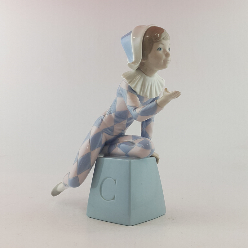 Lladro - Harlequin C 5077 - L/N 2357