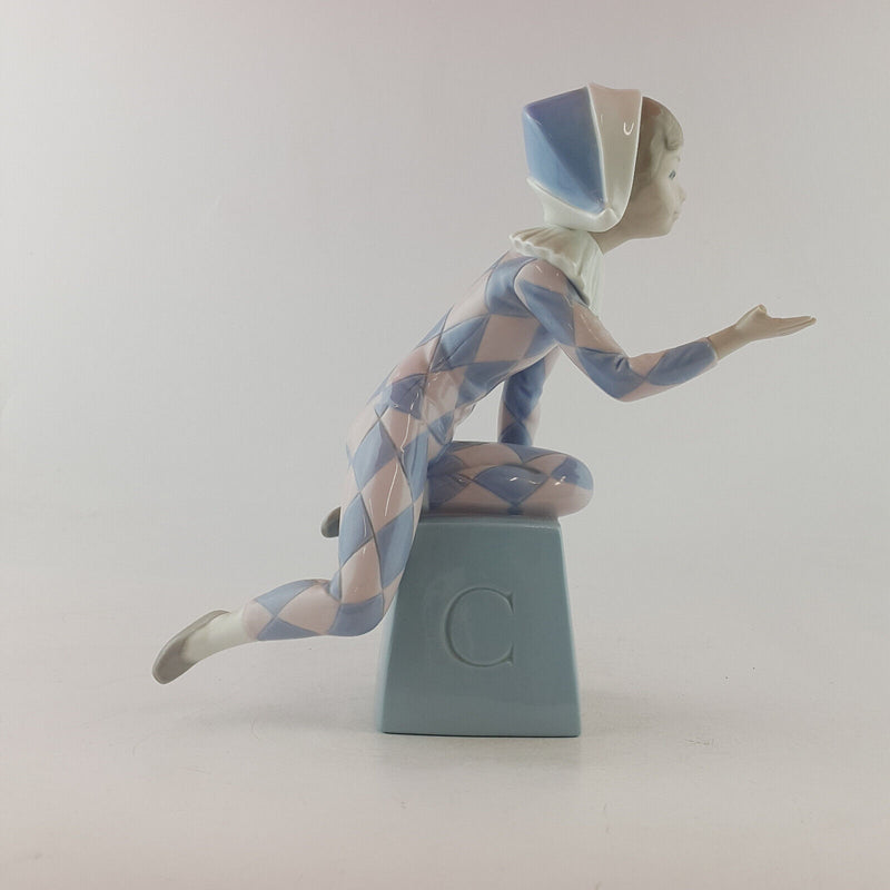 Lladro - Harlequin C 5077 - L/N 2357