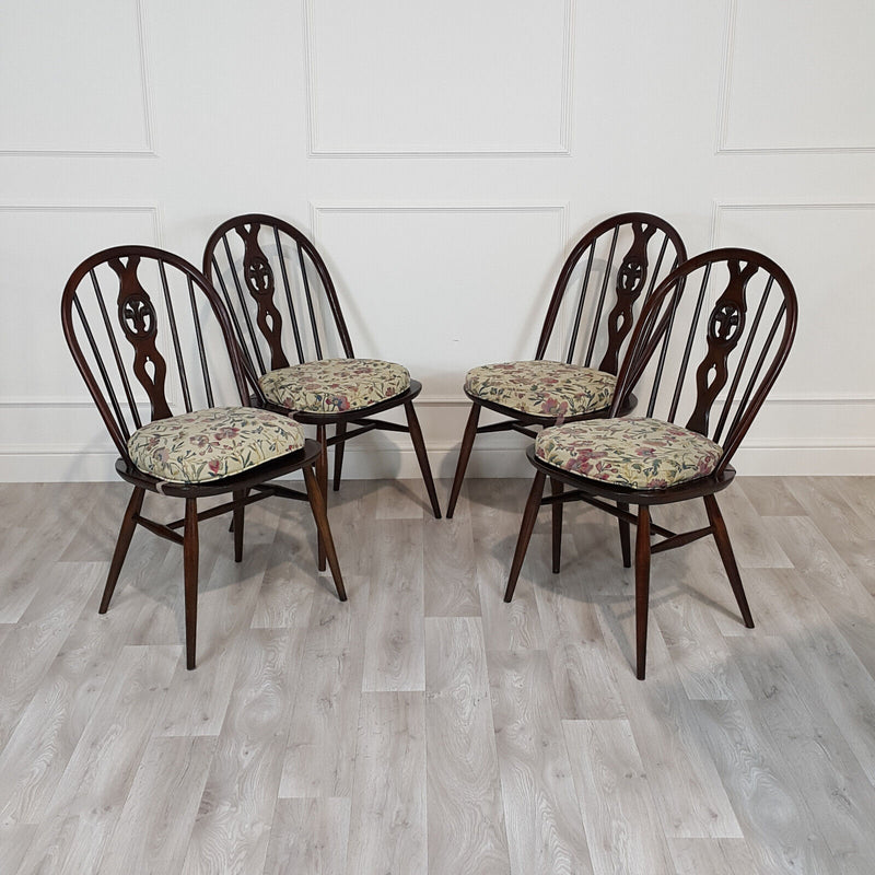 Set Of Four Fleur de Lys Chairs - F216