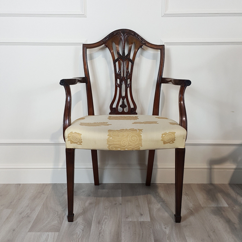 Set Of Six Antique Georgian Mahogany Hepplewhite Chairs c.18th Century - F229