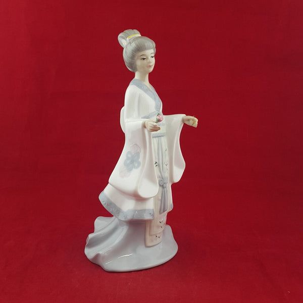 Casades Porcelain Figurine Geisha (Parasol Missing) - OA 6698