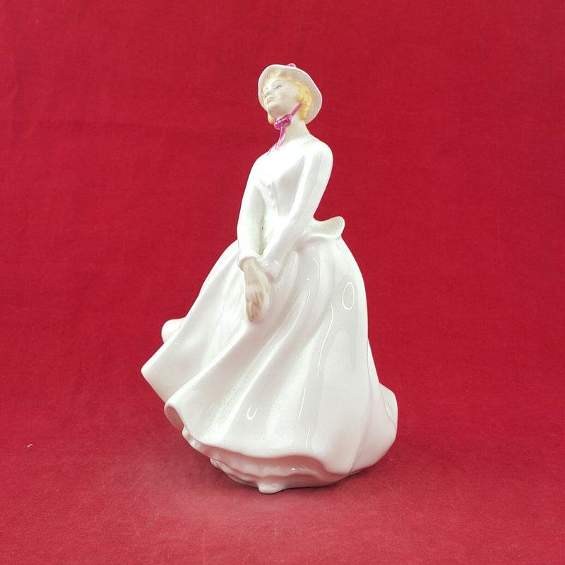 Royal Doulton Figurine - Mary HN2374 - RD 3719