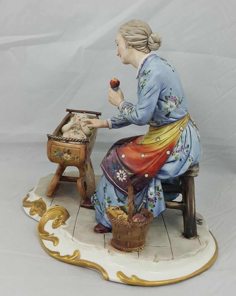 Capodimonte Figurine The Grandma by Volta with CoA - Slightly Chipped