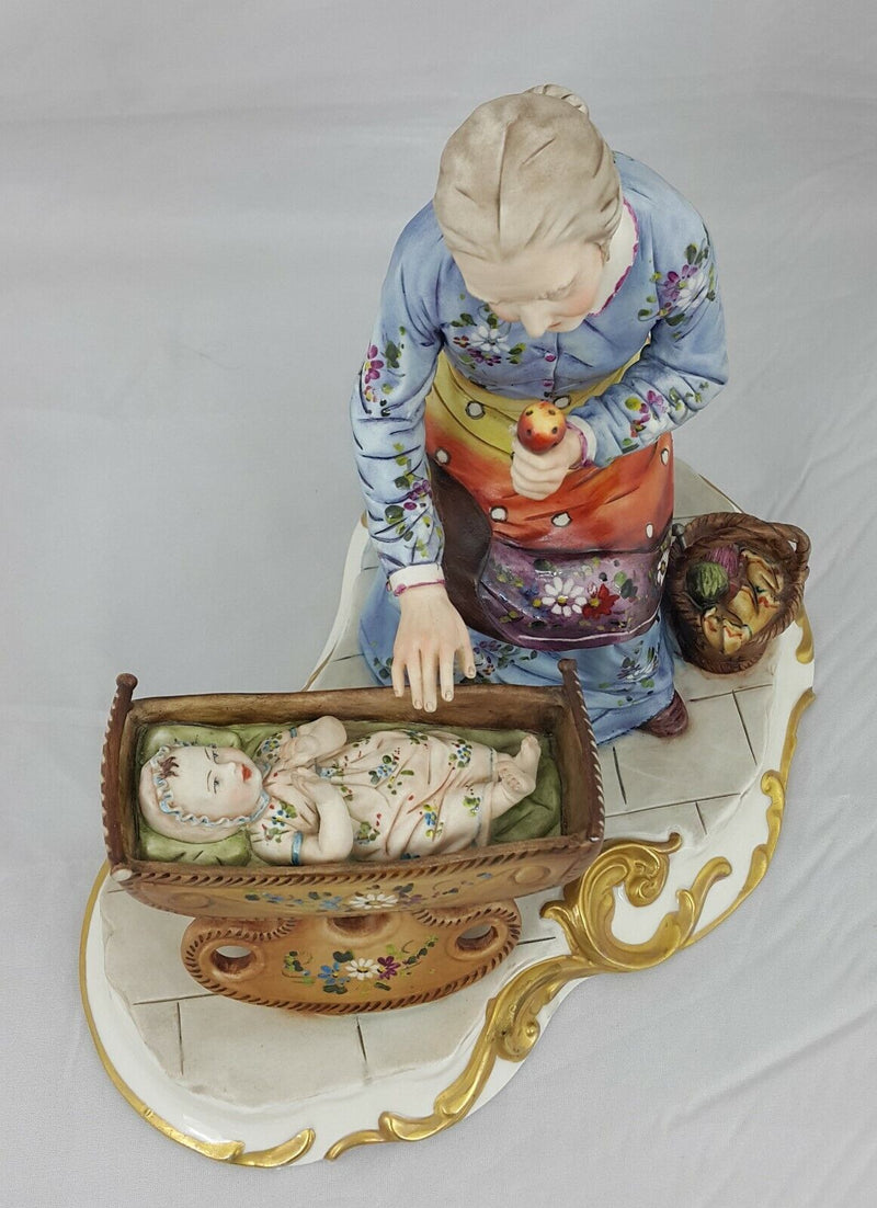 Capodimonte Figurine The Grandma by Volta with CoA - Slightly Chipped