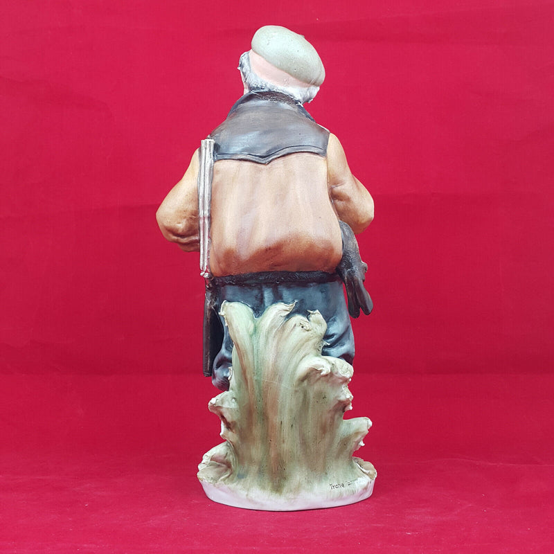 Capodimonte - An Old Hunter Man (broken fingers)