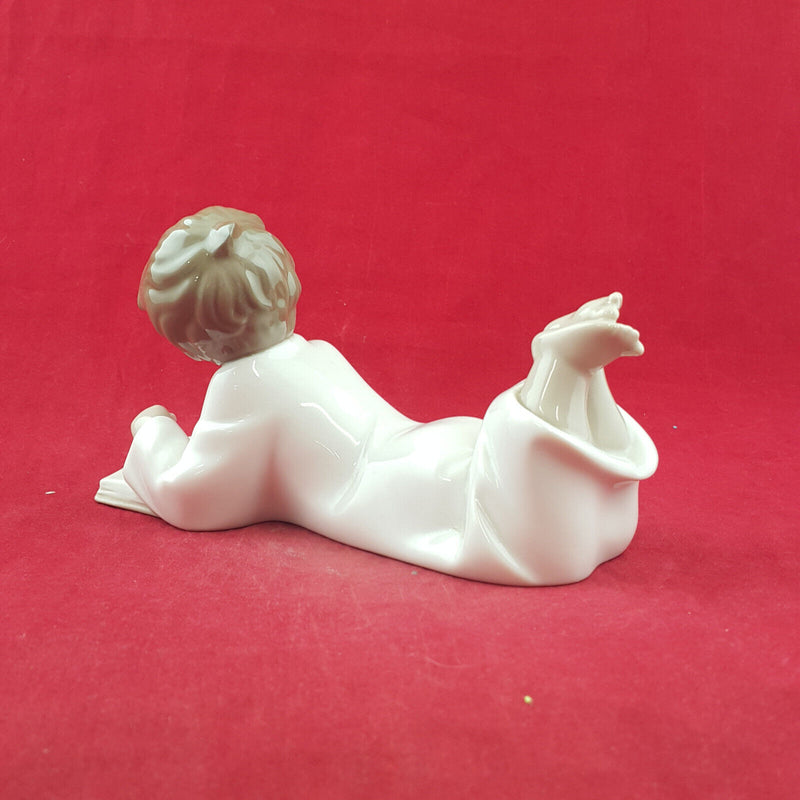 Lladro Nao Figurine - Repeat After Me | Boy Reading With Puppy 1285 - L/N 3729