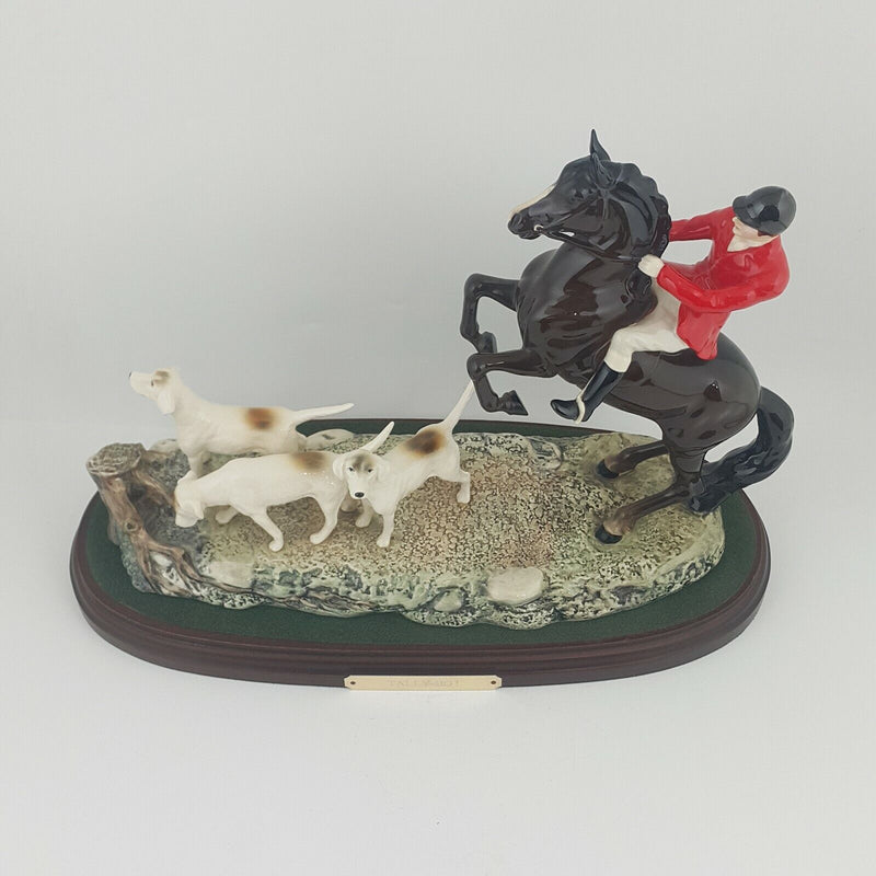 Beswick - Tally Ho Huntsman on Reearing Horse 3464 on Wooden Plinth - 583 BSK