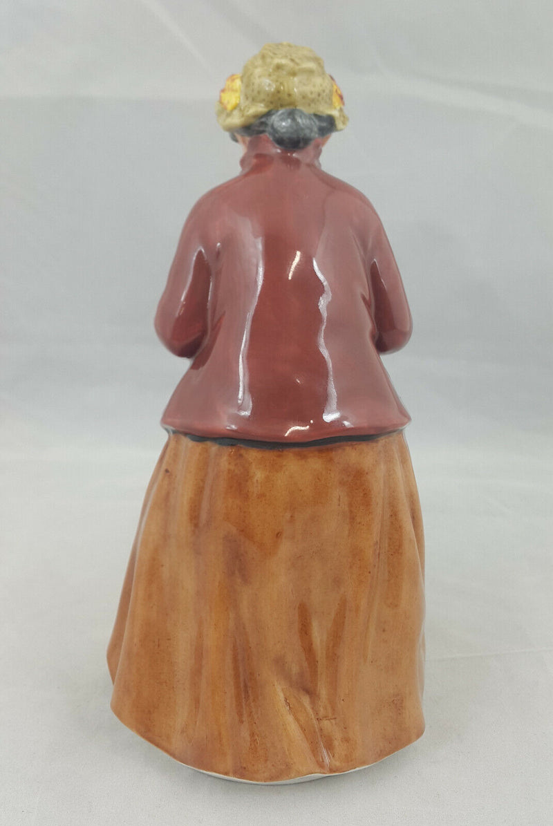 Royal Doulton Figurine Teatime HN2255