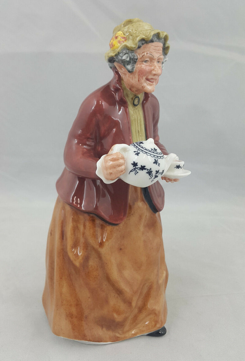 Royal Doulton Figurine Teatime HN2255