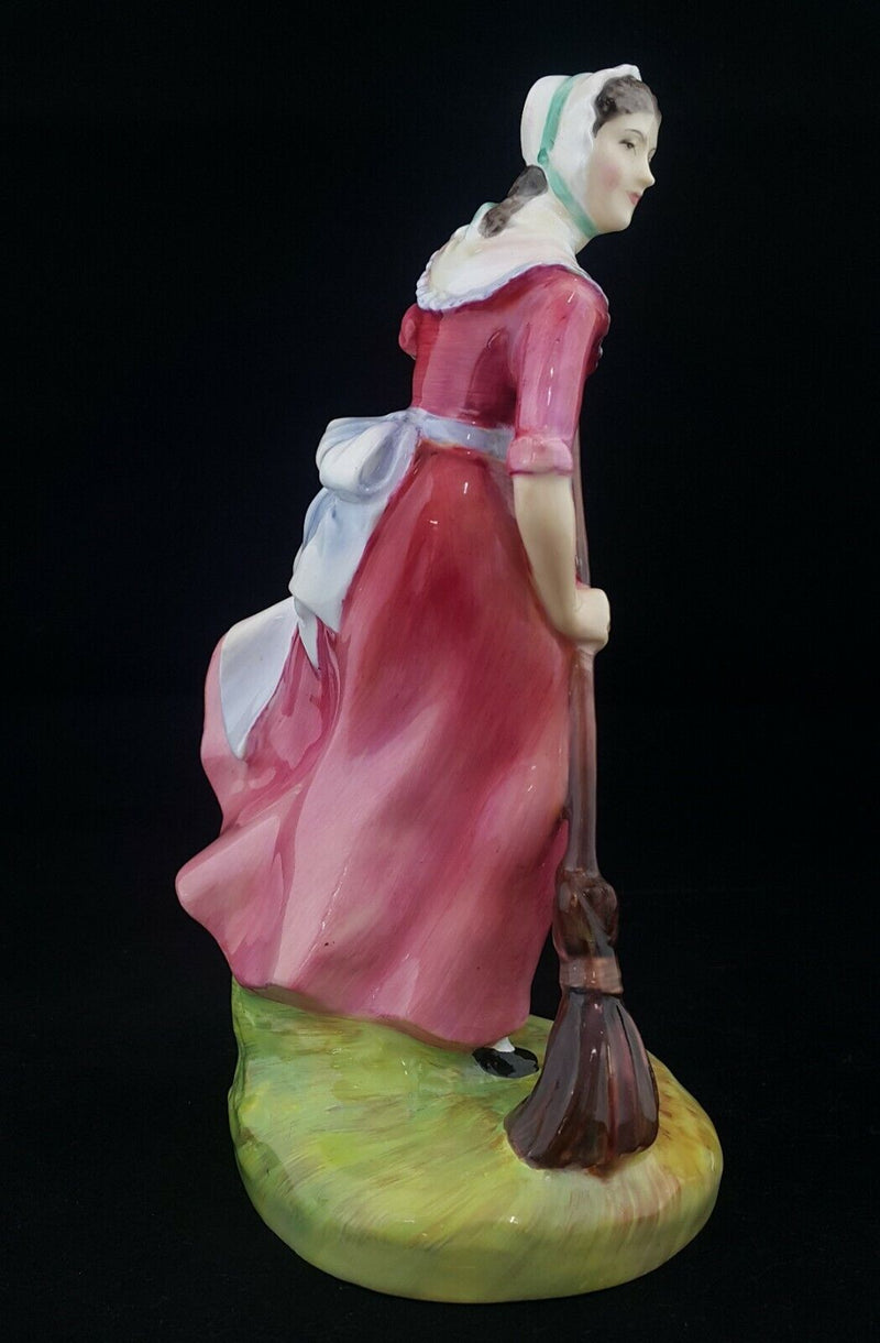 Royal Doulton Figurine Autumn HN2087