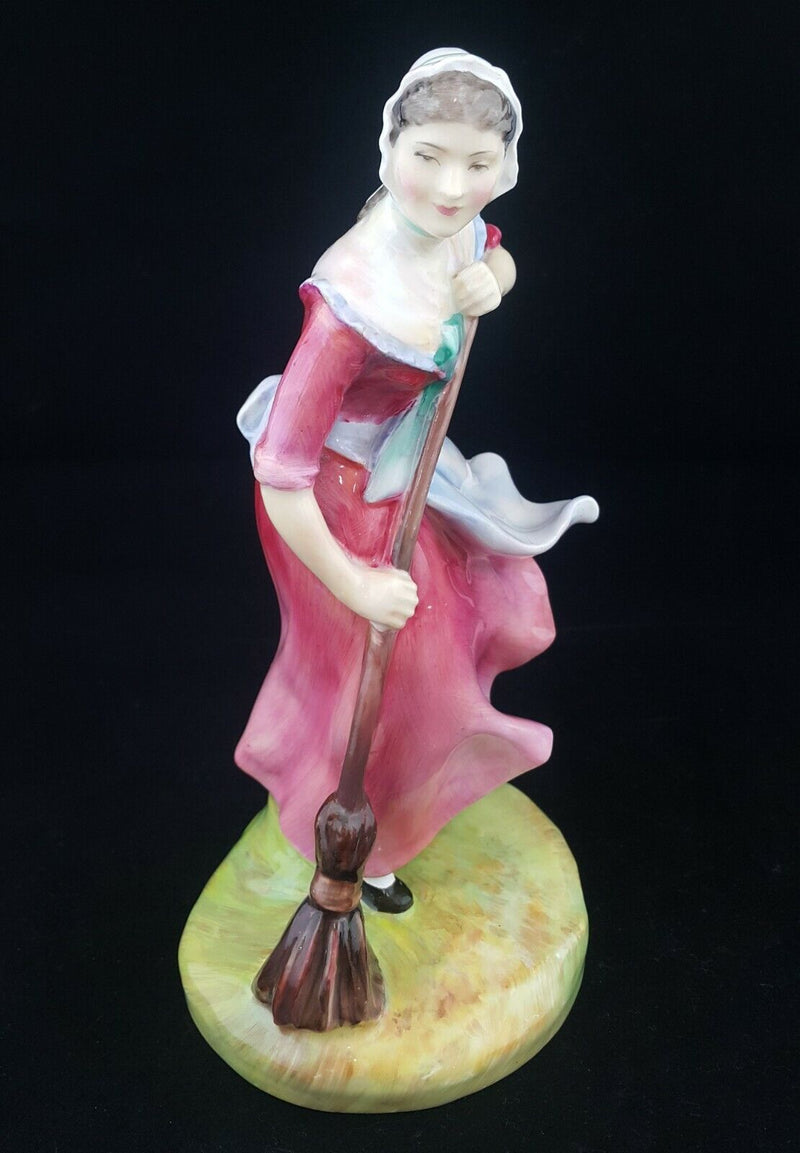 Royal Doulton Figurine Autumn HN2087