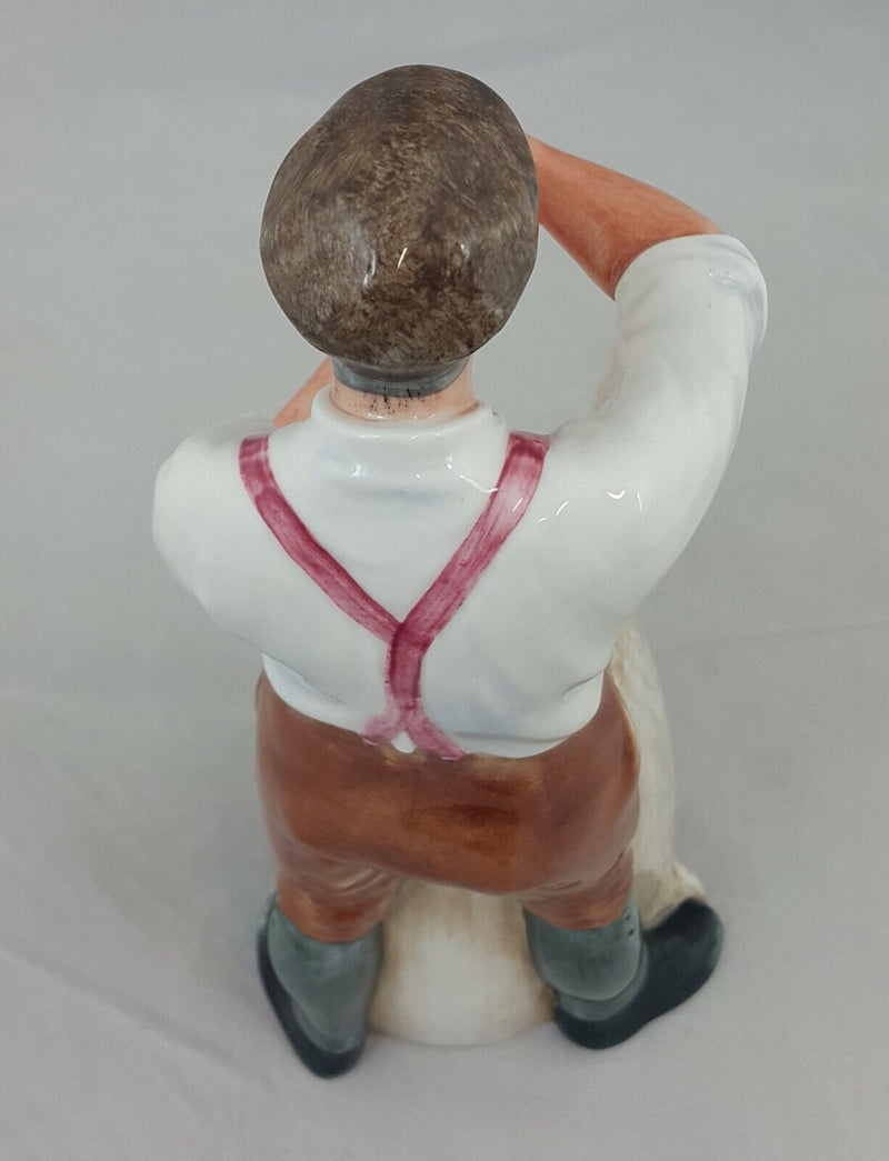 Royal Doulton Figurine Farmer HN3195