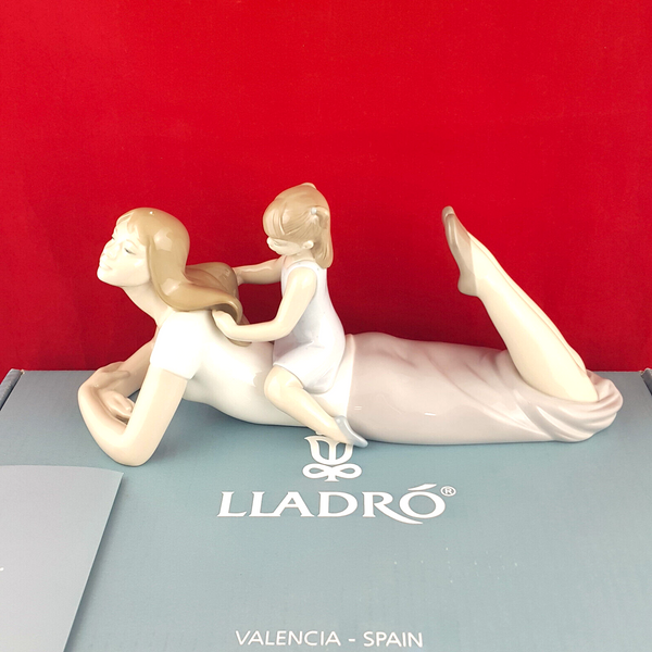 Lladro - You’re So Pretty 8291 (Boxed) - L/N 2097