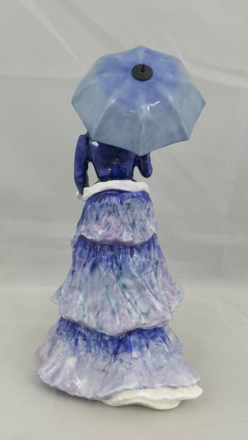 Royal Doulton Figurine Les Parapluies HN3473 Ltd Ed