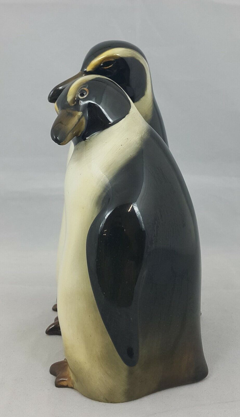 Royal Doulton Penguins HN133 - Minor Mark