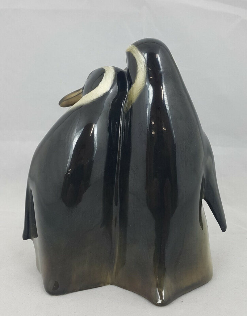 Royal Doulton Penguins HN133 - Minor Mark